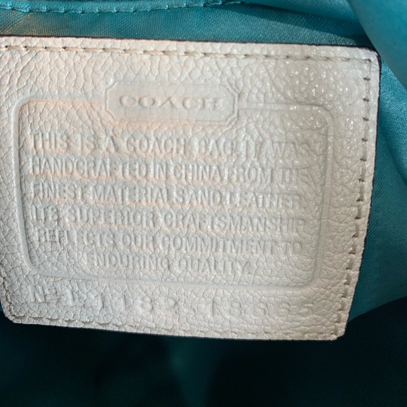 Coach hobo with Exotic Trim - Picture 6 of 7